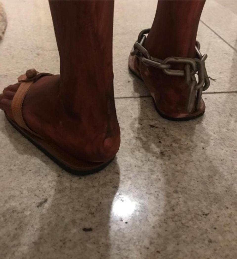 bà mẹ hóa trang con thành nô lệ ảnh 3 ba me hoa trang con thanh no le anh 3