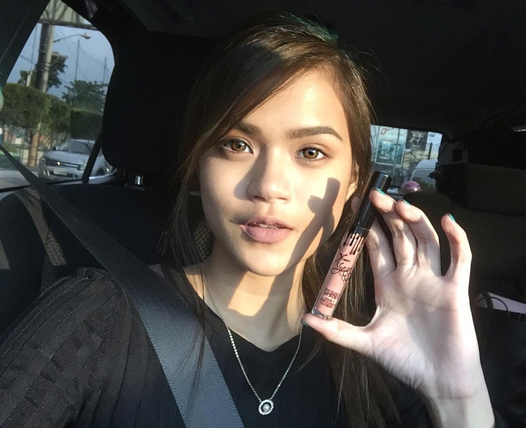 Hot girl 9X chia se bi quyet trang diem anh 9