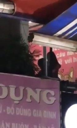 than mat o quan tra sua anh 2