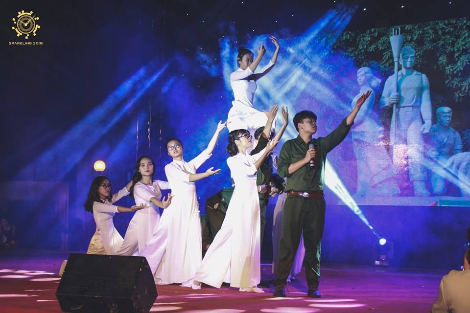 ky niem 110 nam thanh lap truong THPT Chu Van An anh 5