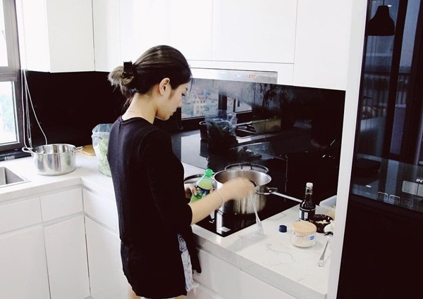 hot girl tu mua nha mua xe anh 13