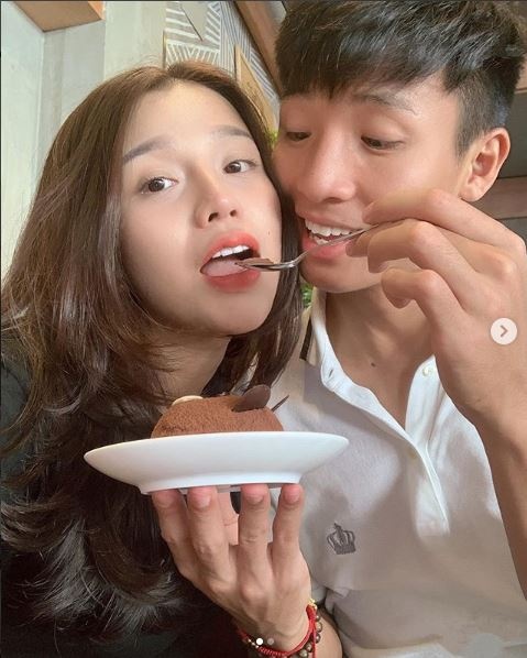 ban gai cau thu doi tuyen Viet Nam anh 2