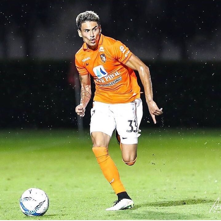 cau thu bong da giong Hoa Vinh anh 15