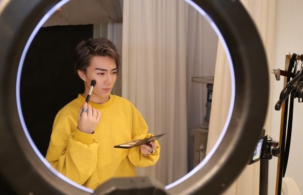 nam gioi Trung Quoc trang diem anh 2