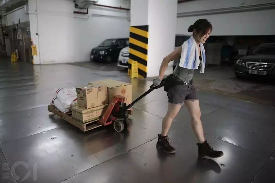 hot girl boc vac Hong Kong anh 3