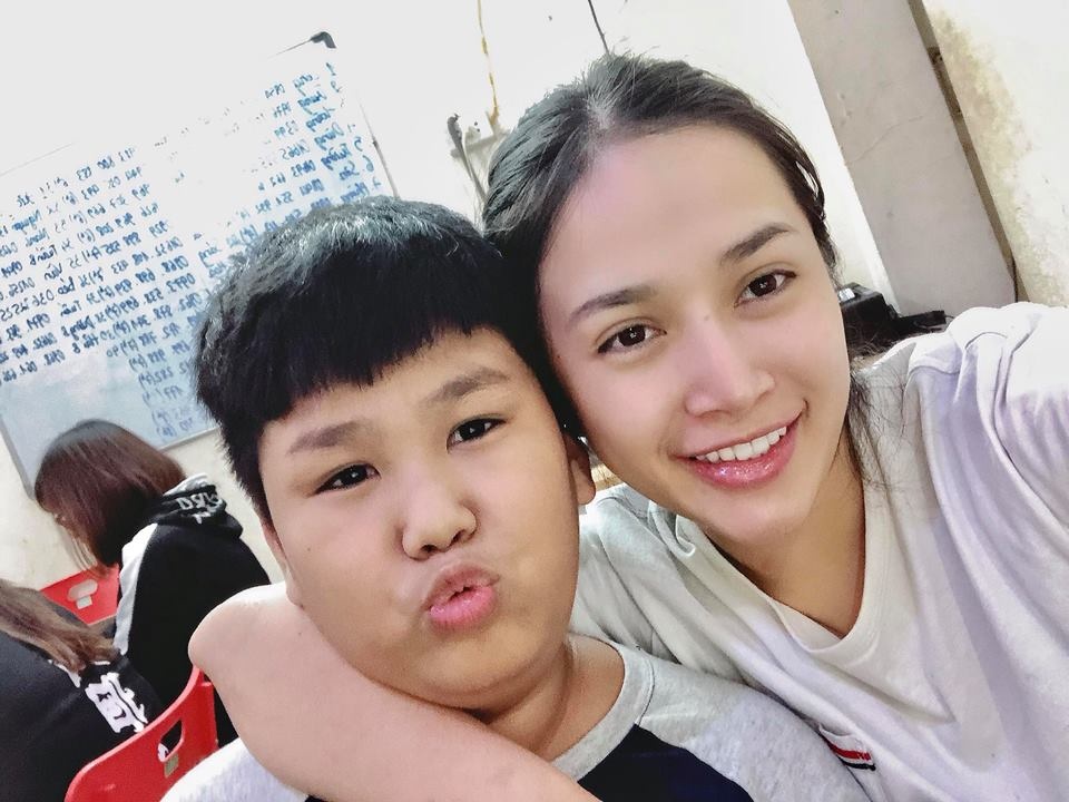 Hot girl co vu tran Viet Nam Malaysia anh 4