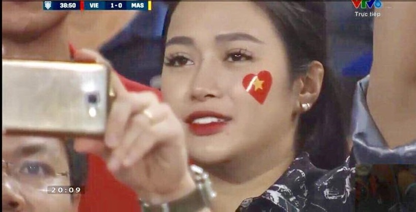 Hot girl co vu tran Viet Nam Malaysia anh 1