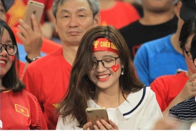 nu co dong vien xinh dep anh 1