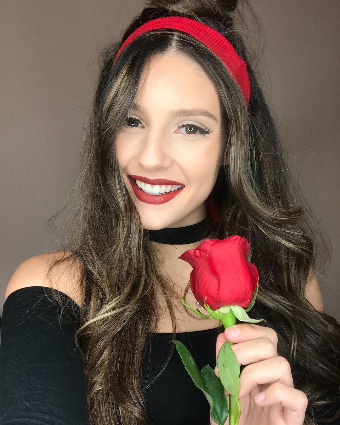 Nhan sac nong bong cua cheerleader 9X anh 8