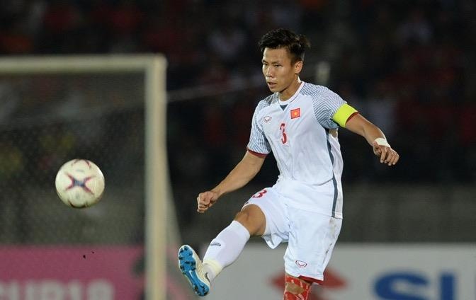 Cau thu Que Ngoc Hai bi hack Facebook? hinh anh