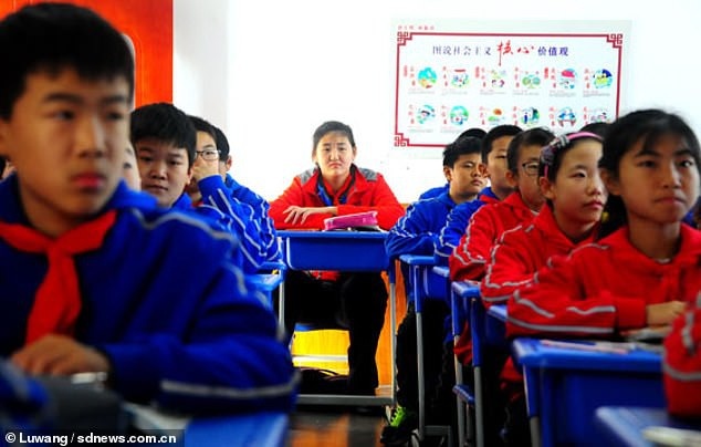 cô bé 11 tuổi cao 2 m ảnh 2 co be 11 tuoi cao 2 m anh 2