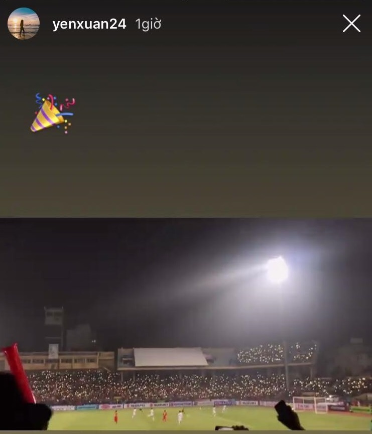 ban gai cau thu doi tuyen Viet Nam anh 7