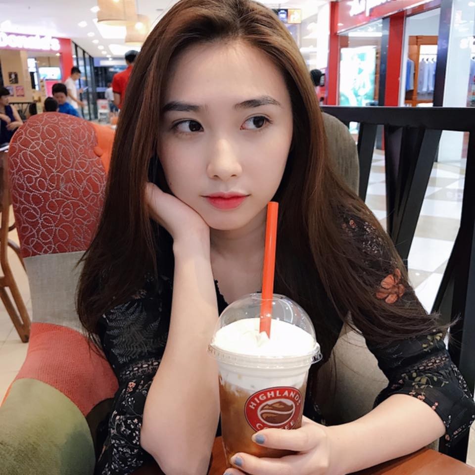 ban gai tin don cua cau thu Viet Nam anh 12