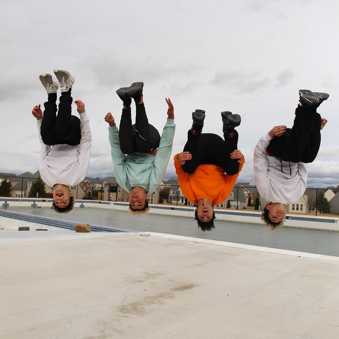 4 anh em hot boy anh 17