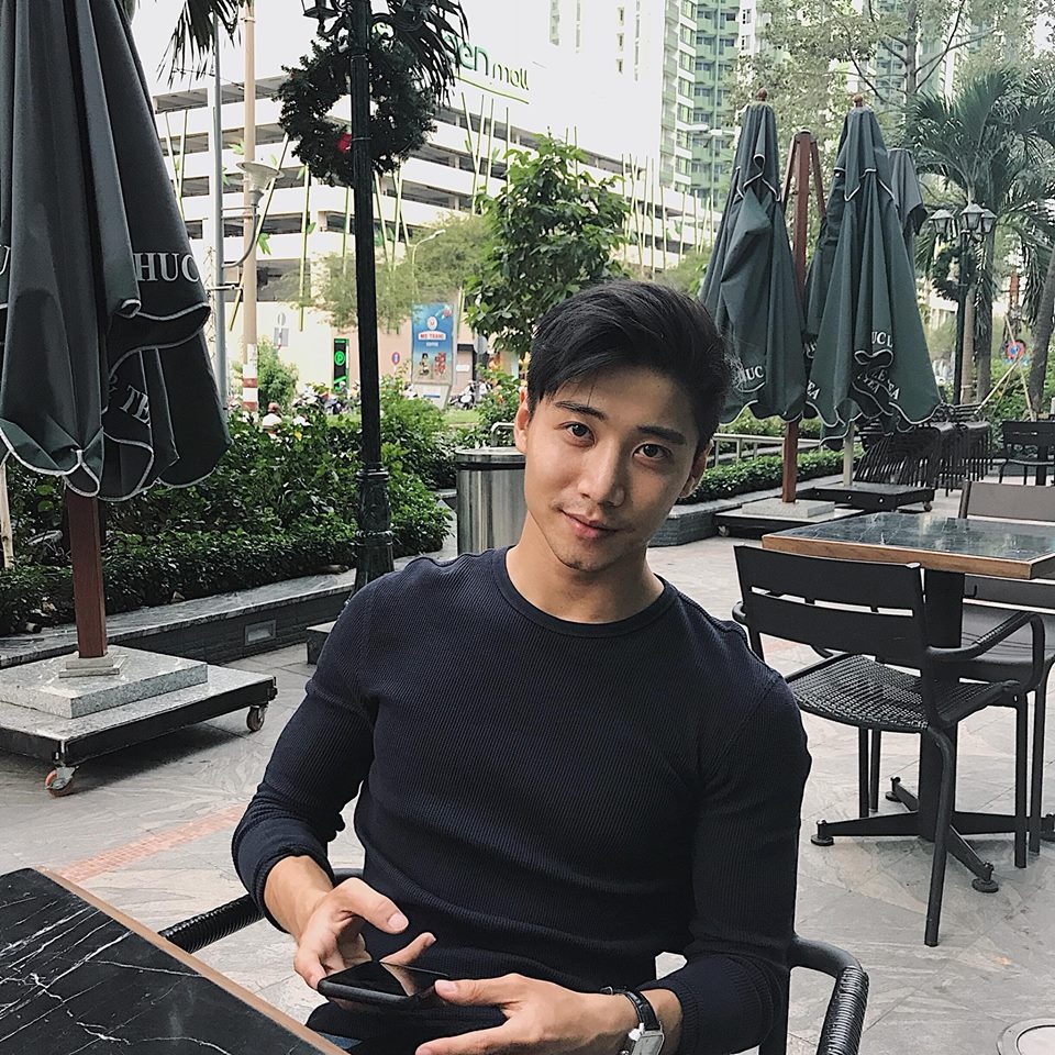 chang trai noi tieng sinh nam 1995 anh 12