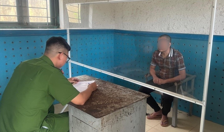 tem kiểm định giả ảnh 1 tem kiem dinh gia anh 1