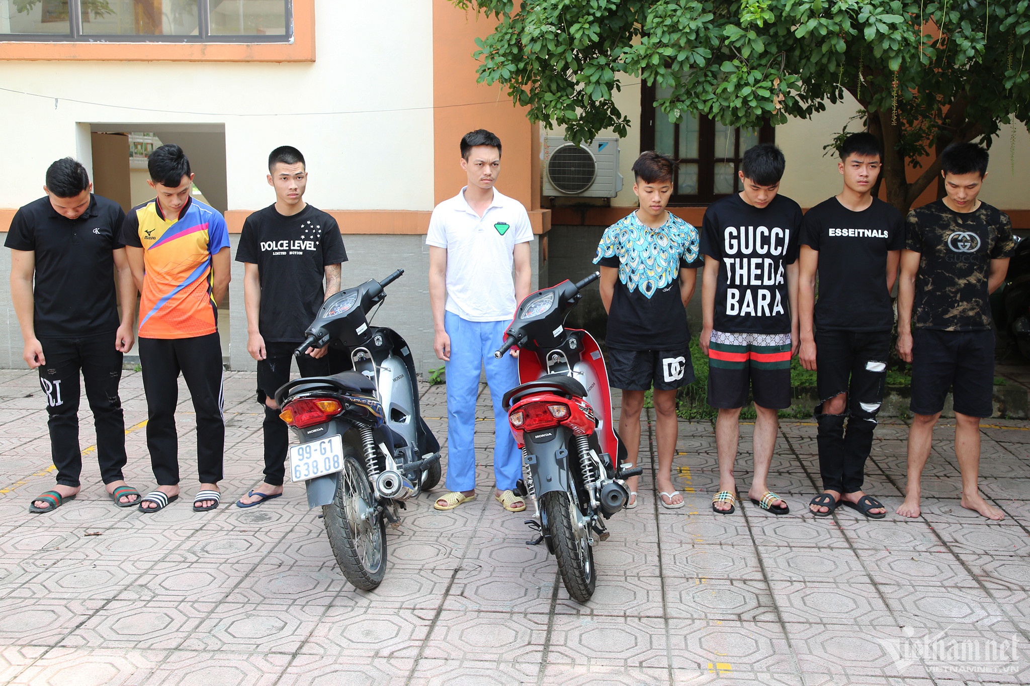 Chu Bá Thông ảnh 1 Chu Ba Thong anh 1