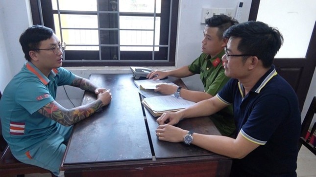 Cho vay nang lai anh 1