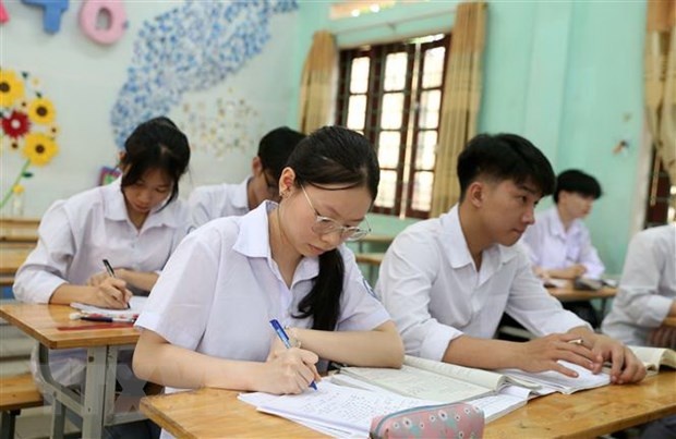 Du bao thoi tiet nhung ngay dien ra Ky thi tot nghiep THPT nam 2023 hinh anh