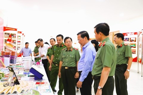 phong trao doc sach anh 1