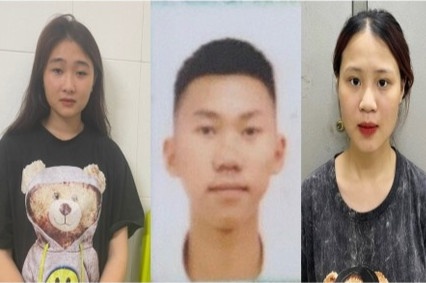 Nhan vien cong ty giao hang cung dung chung Facebook de mua ban ma tuy hinh anh