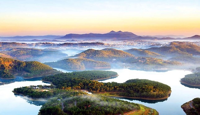 mo dich vu du thuyen anh 3