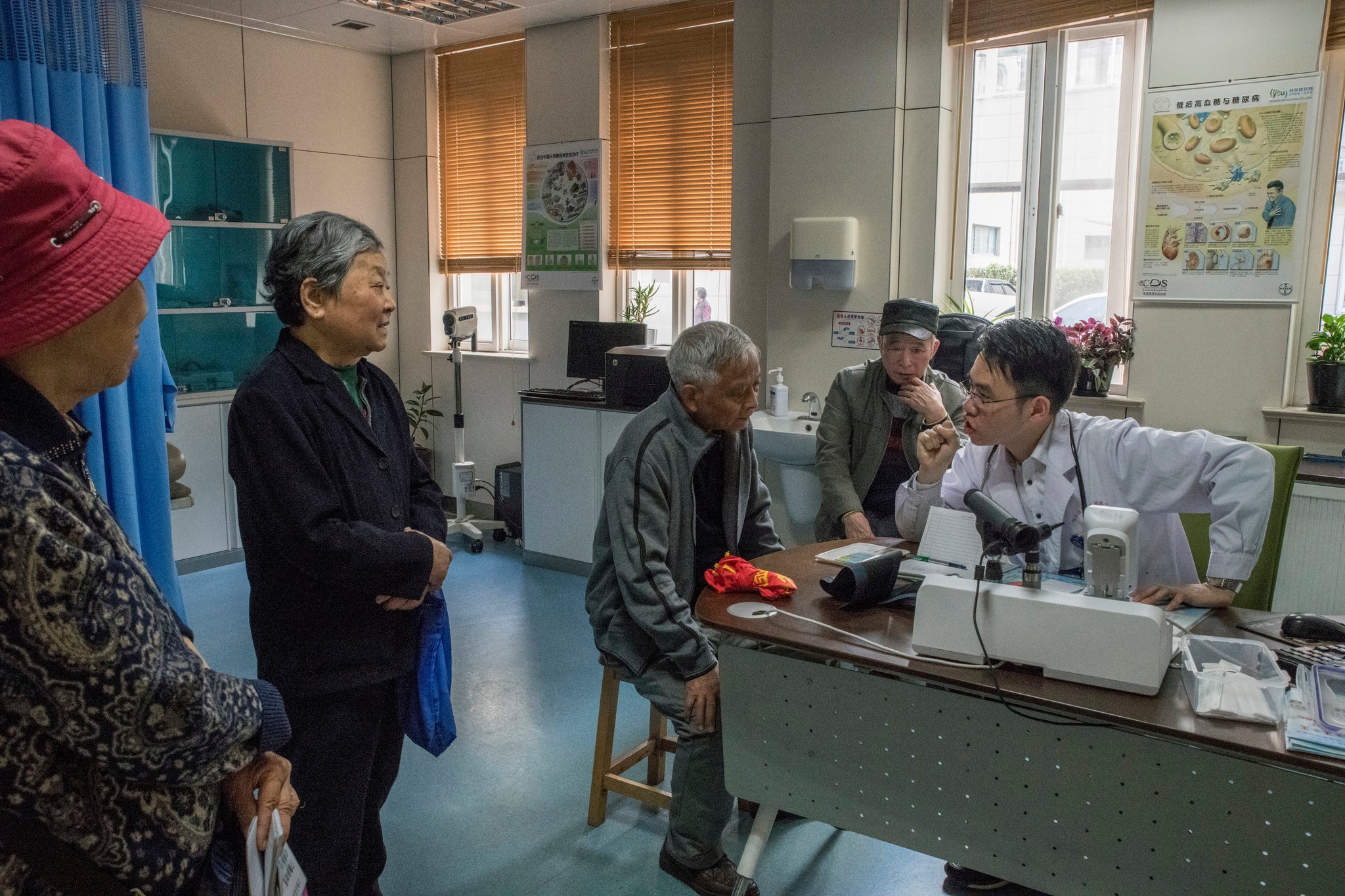 khung hoang y te Trung Quoc anh 2