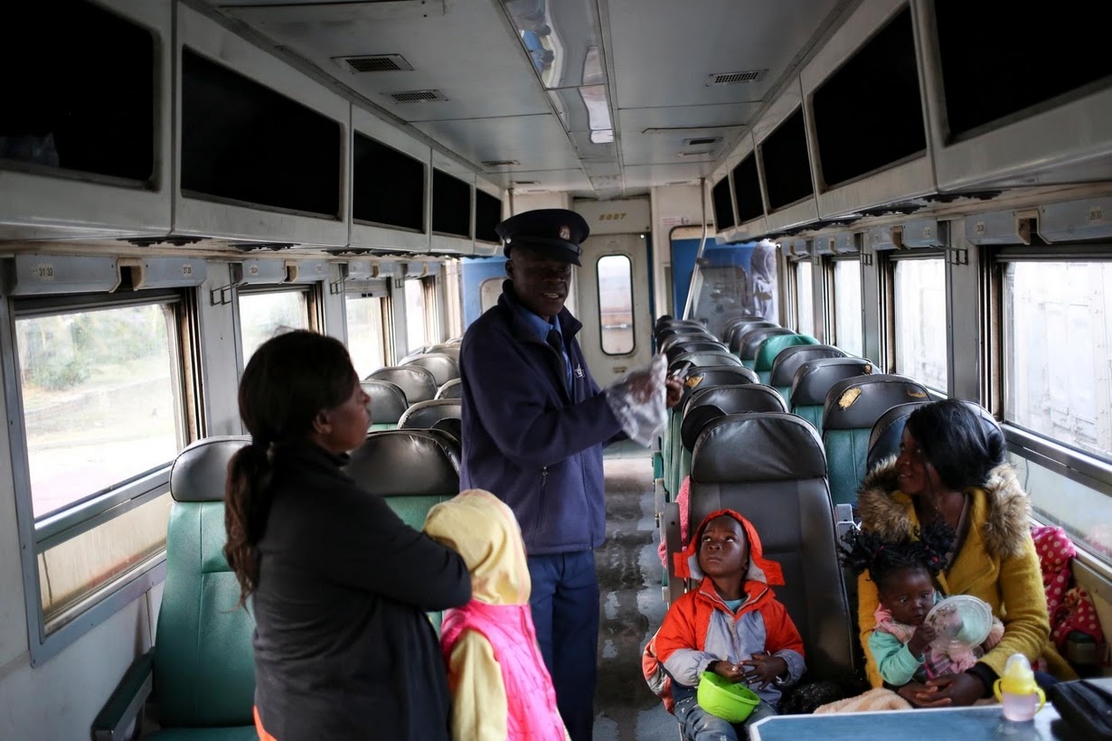 Tau hoa lac hau cua Zimbabwe anh 5