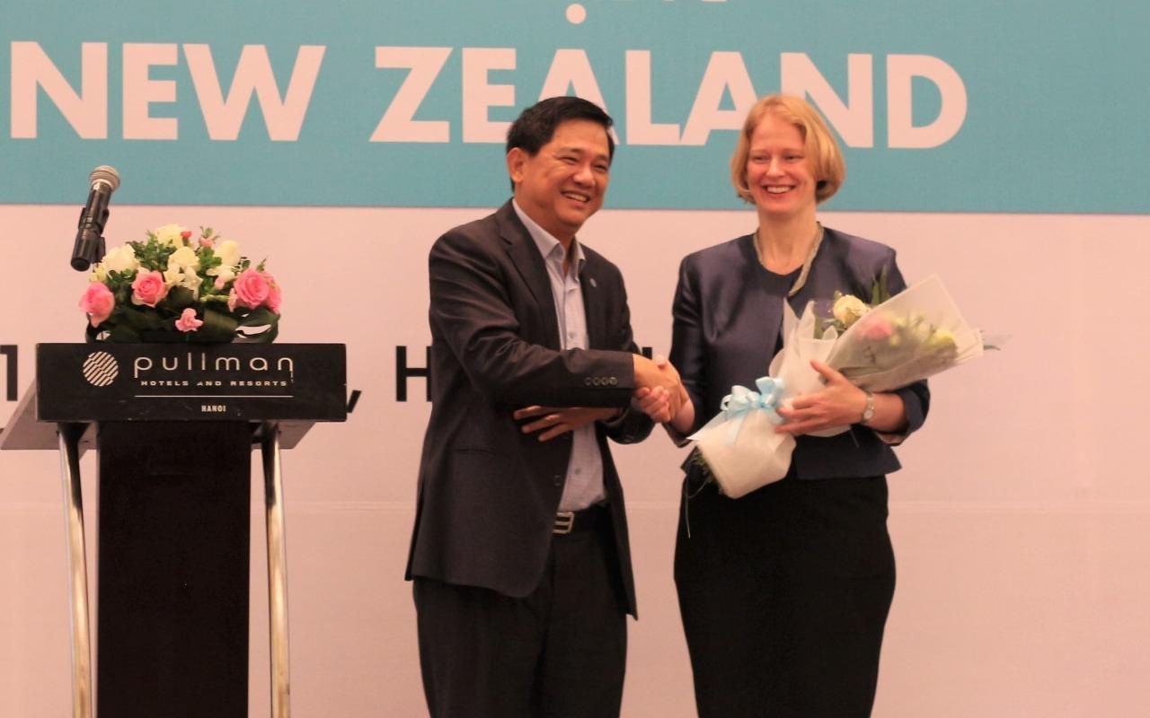 'Quoc gia cua nhung bo oc to mo' chia se mo hinh giao duc tu duy mo hinh anh