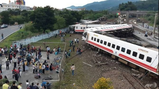 hanh khach trong vu lat tau Dai Loan anh 2