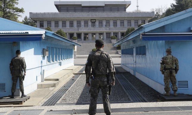 Han - Trieu rut quan va vu khi khoi lang dinh chien Ban Mon Diem hinh anh