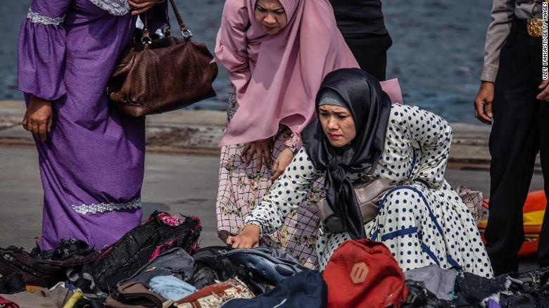 Tim kiem thi the nan nhan Lion Air anh 6