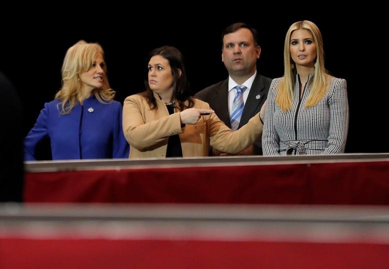 bau cu giua ky My anh 9