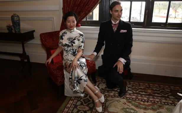 Lop hoc nghi thuc thuong luu cua gioi sieu giau Trung Quoc hinh anh