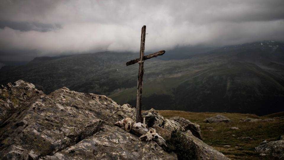 nguoi chan cuu o Phap anh 4