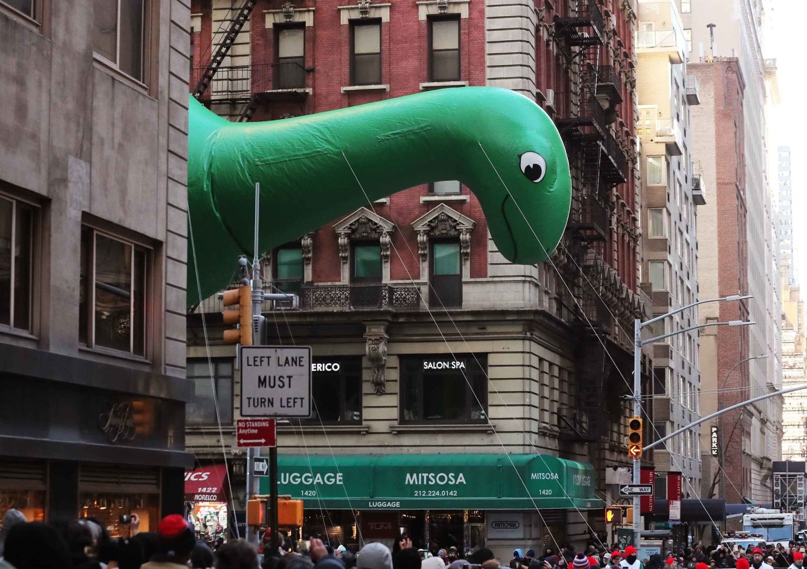 dieu hanh bong bay le Ta on anh 11