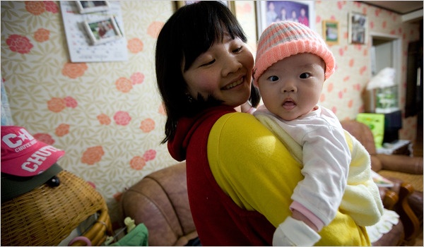 Han Quoc cap visa 5 nam cho nguoi Viet vi ap luc dan so giam? hinh anh