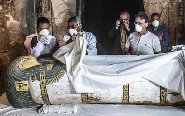 Xac uop Ai Cap va bieu tinh nu quyen tai Tho Nhi Ky vao top anh tuan hinh anh