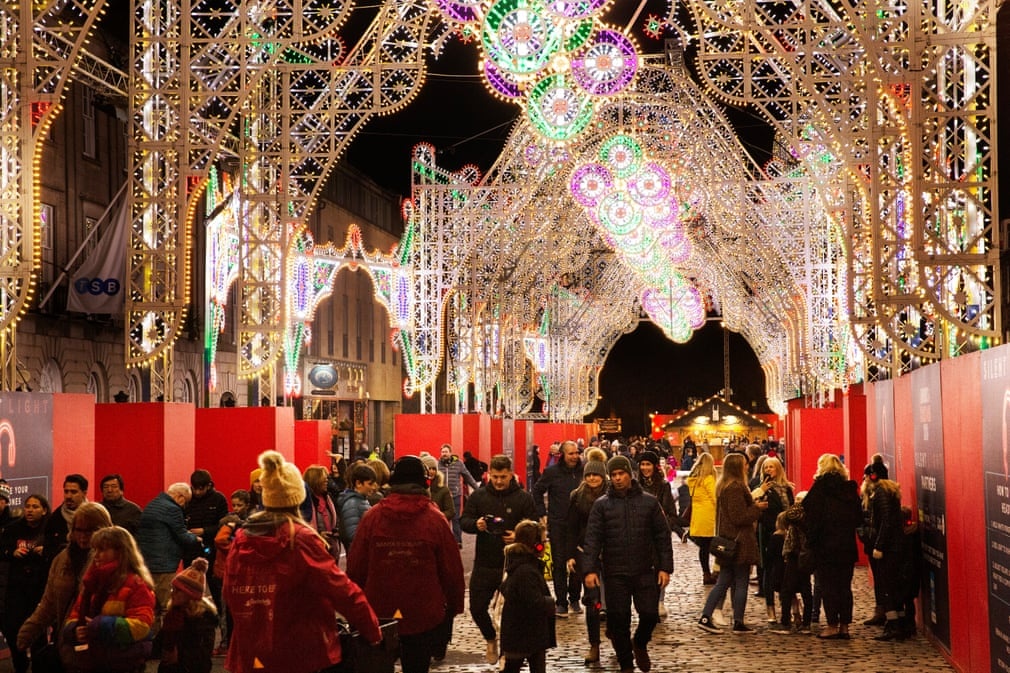 le hoi duong pho nam moi o Edinburgh anh 7