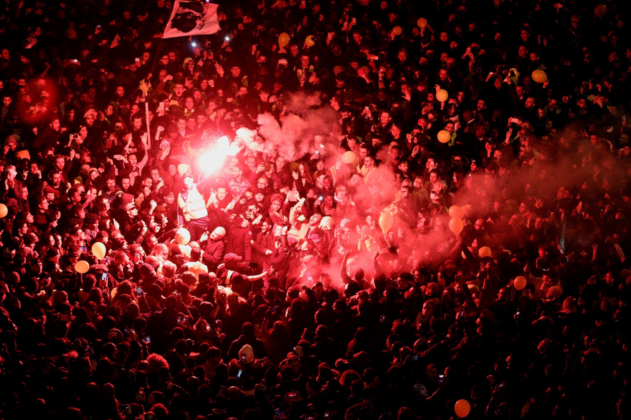 phao hoa chau Au don nam moi anh 4