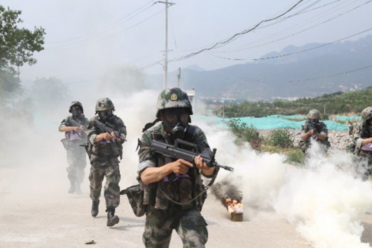 quân đội Trung Quốc tăng cường tập luyện ảnh 1 quan doi Trung Quoc tang cuong tap luyen anh 1