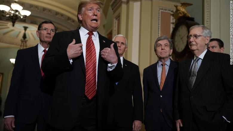 phai doan My huy chuyen di toi Davos anh 1