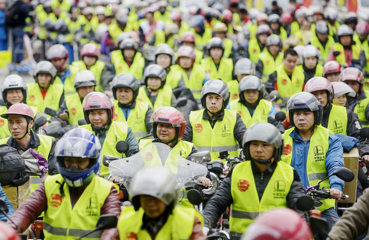 bieu tinh nu quyen anh 2