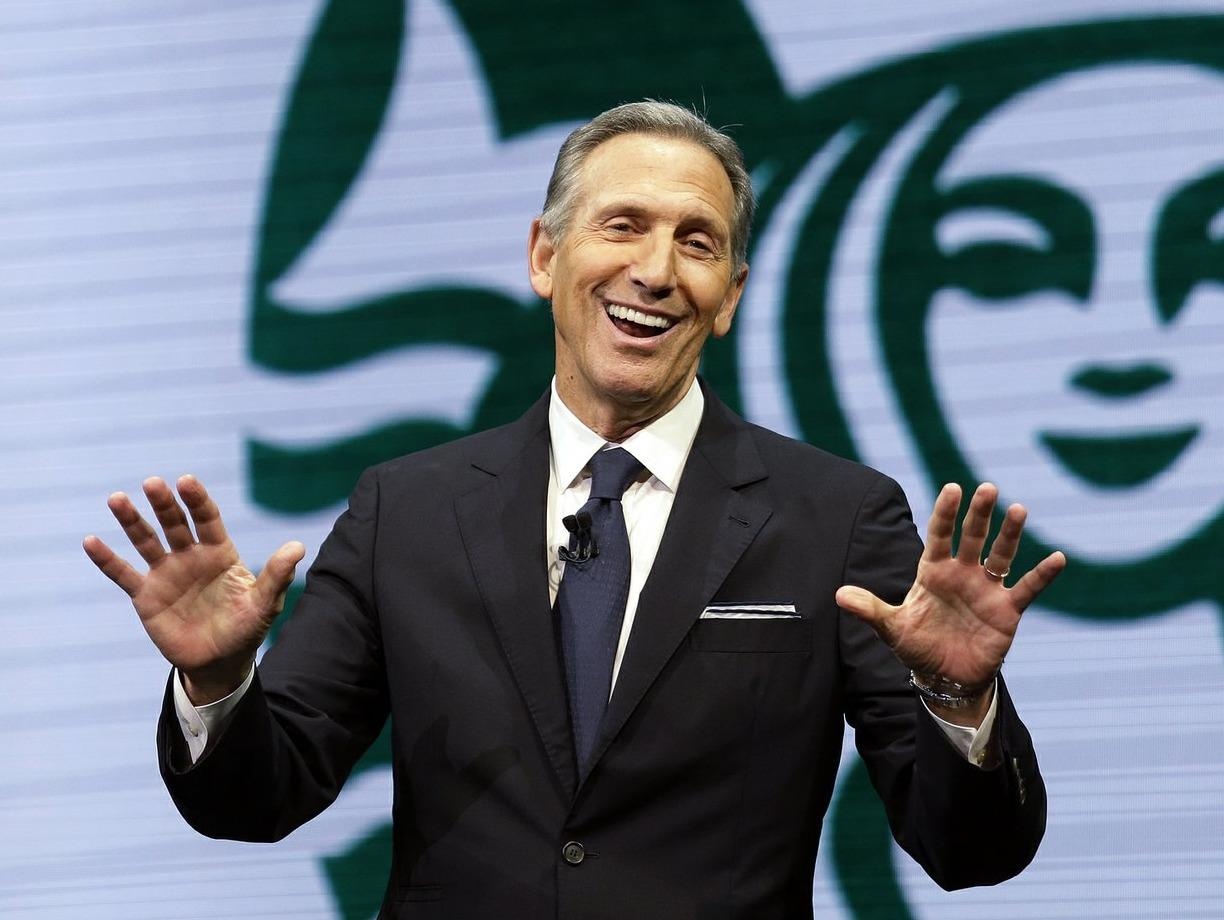 Phe Dan chu so TT Trump tai dac cu neu cuu CEO Starbucks chay dua 2020 hinh anh