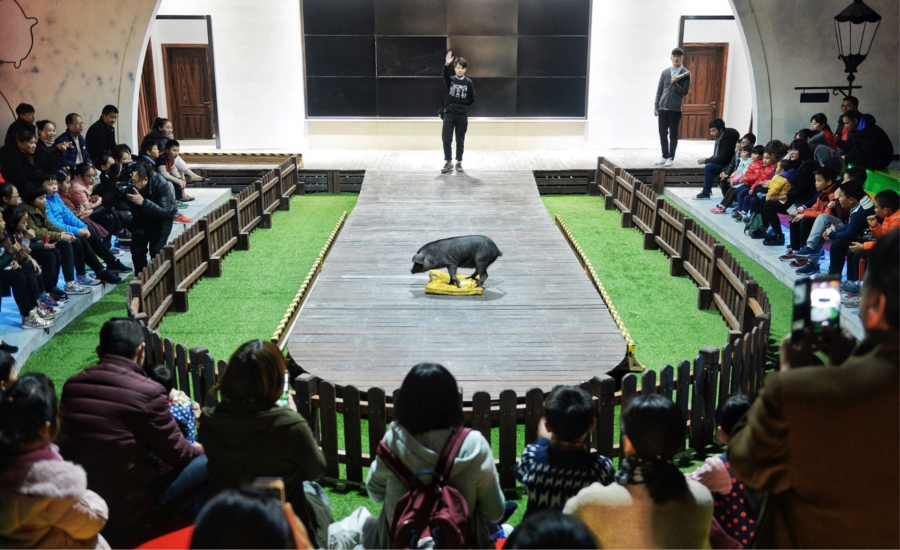 cong vien hanh tinh lon o Trung Quoc anh 11