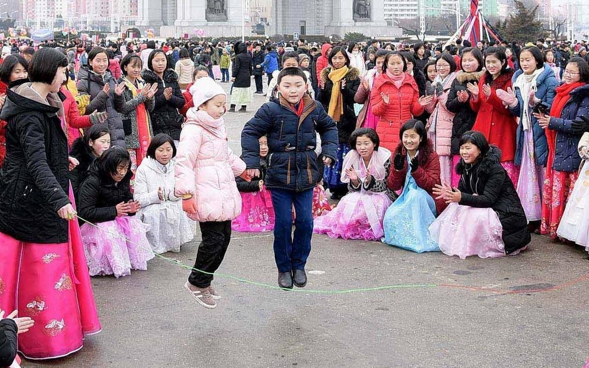 Cac tro choi truyen thong ngay Tet cua nguoi Trieu Tien hinh anh