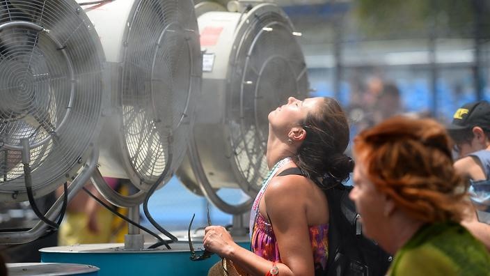 nhiet do cao ky luc vi bien doi khi hau anh 1