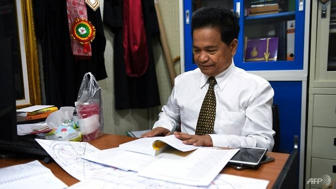 chính trị gia Thái Lan tìm đến thầy bói ảnh 1 chinh tri gia Thai Lan tim den thay boi anh 1