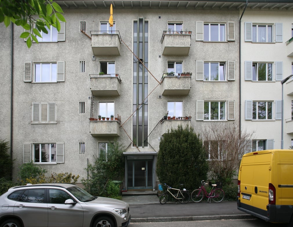 nguoi Thuy Si thiet ke thang cho meo anh 1