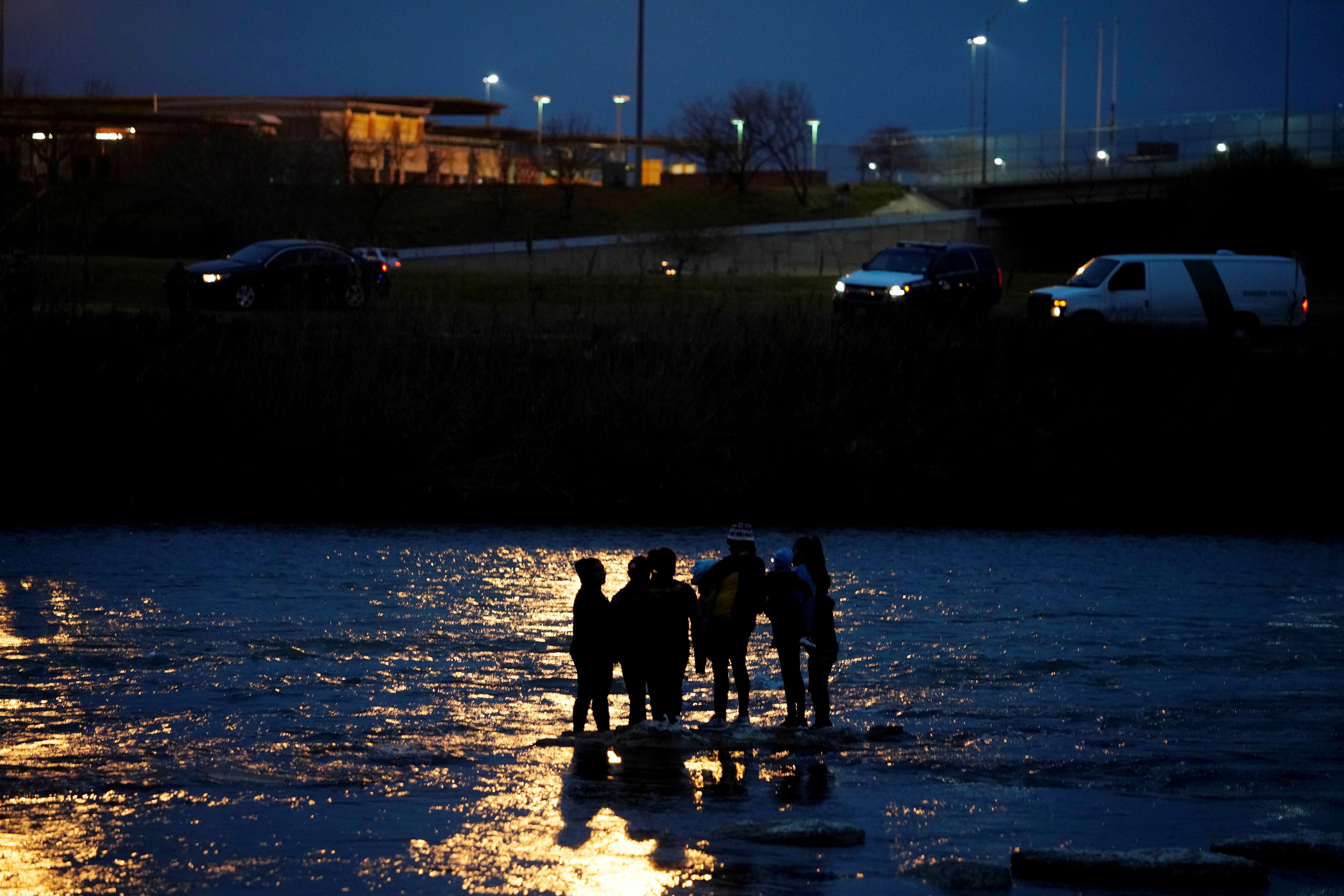 nguoi ti nan Trung My o bien gioi Mexico anh 11